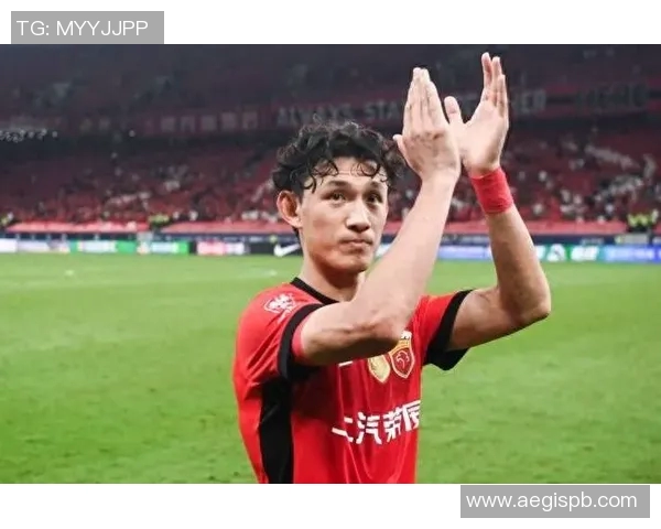中国足球明星绝杀瞬间揭秘谁是关键人物